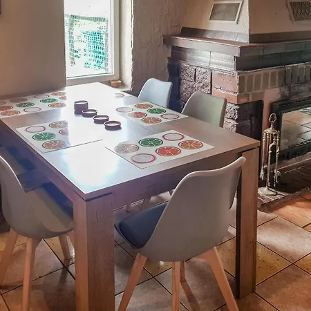 Hébergement de vacances Pet Friendly In With Wifi Maszewo